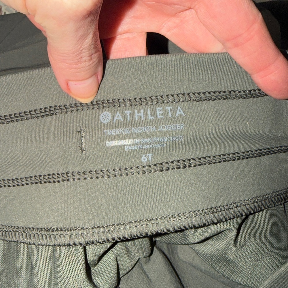Athleta green Trekkie North Jogger 6T tall pants - Picture 7 of 9